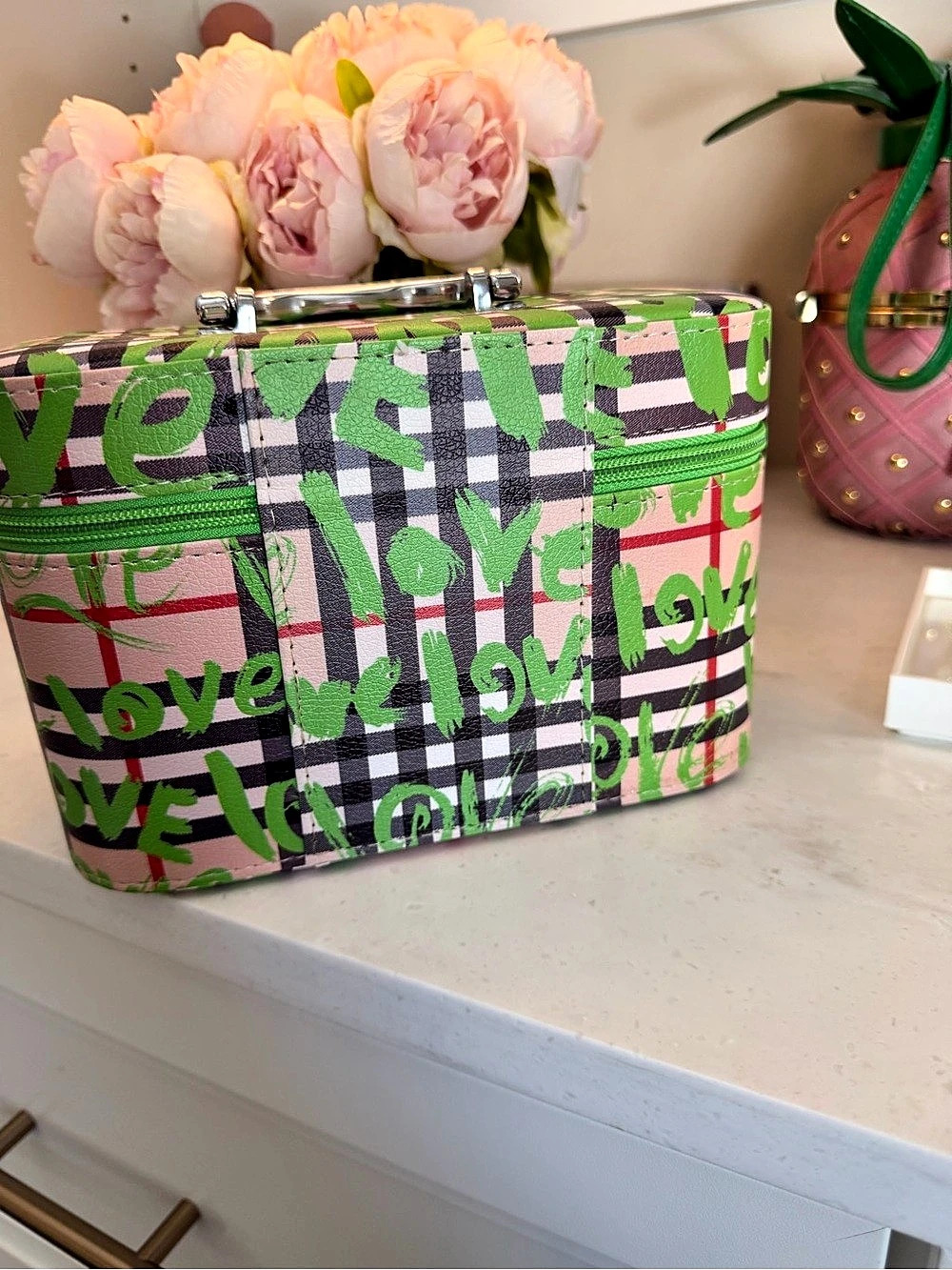 Graffiti Plaid Train Case Cosmetic Case in Green and checkered plaid NEW FRESH! - Picture 13 of 16
